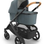 uppababy-vista-v3-kiwa_dillan+bassinet