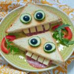 lustige Toastecken mit Käse und Salami<br />
Urheber : Elena Shashkina - 123RF lustige Toastecken mit Salami